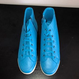 Blue Sneaker Booties By Comfort View Sz 11M.